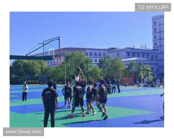 篮球燃动青春梦想拼搏谱写热血赛场辉煌篇章